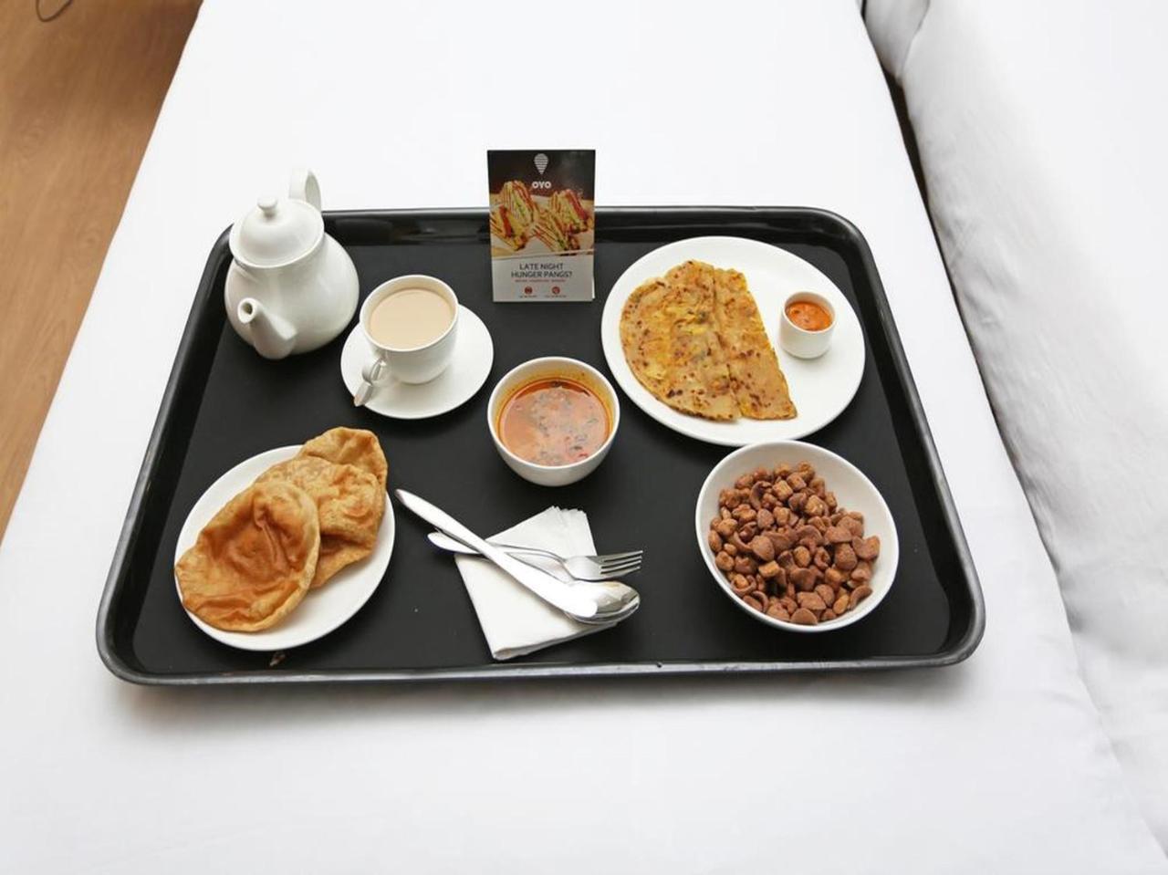 Hotel Indiana Shillong Dış mekan fotoğraf